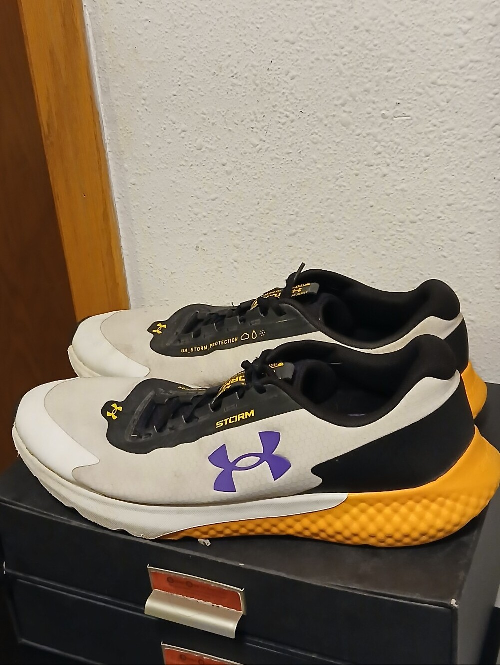 Under Armour Charged Bandit TR 2 Storm Running Shoes (Men's Size 14)